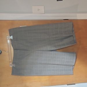 Apt 9 Maxwell Shorts Size 16
